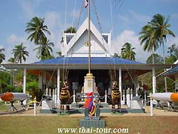 หาดทรายรี และเสด็จกรมหลวงชุมพร