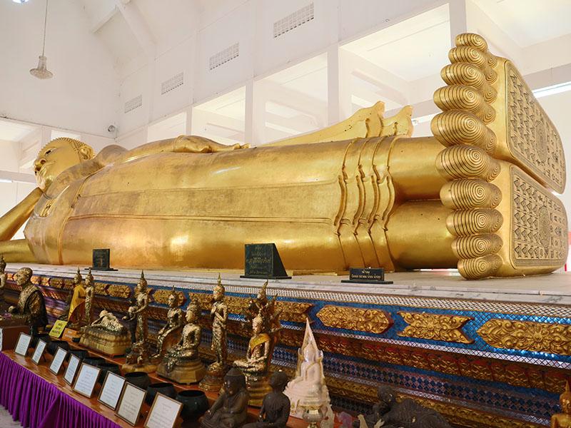พระพุทธรูปปางไสยาสน์ที่มีขนาดใหญ่ที่สุดในภาคตะวันออก