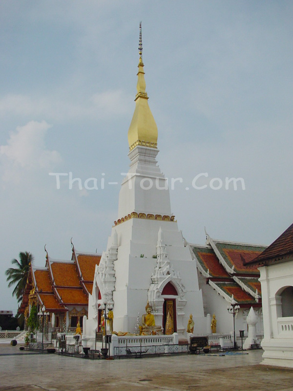 Phra That Choeng Chum, Sakonnakorn