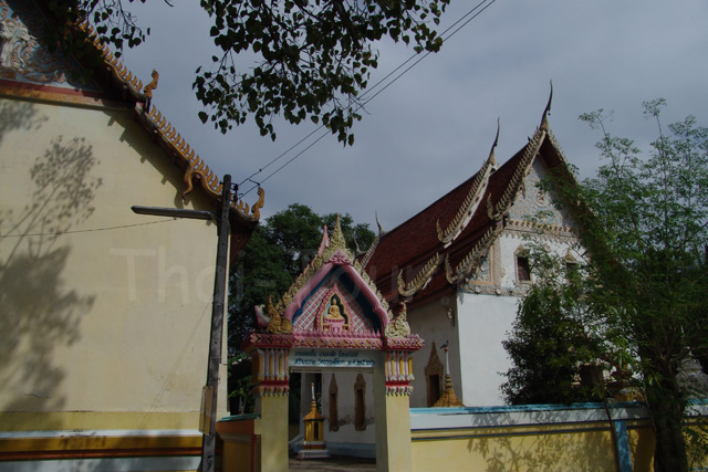 Wat Thammakhosok, Uthaithani
