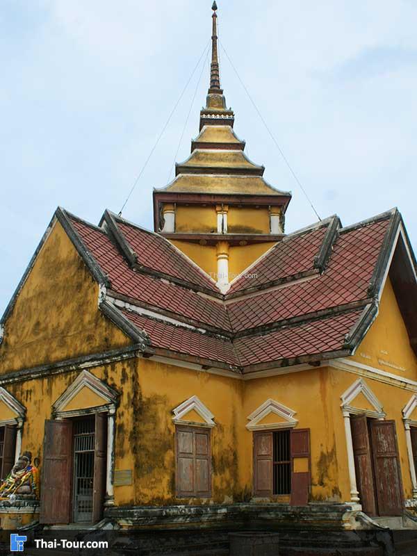 มณฑปครอบพระพุทธบาทสี่รอย