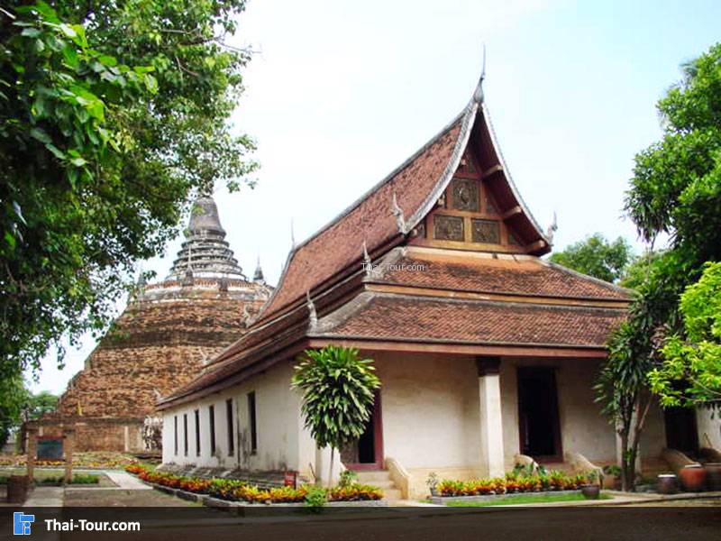 พระอุโบสถ์ วัดราชบูรณะ