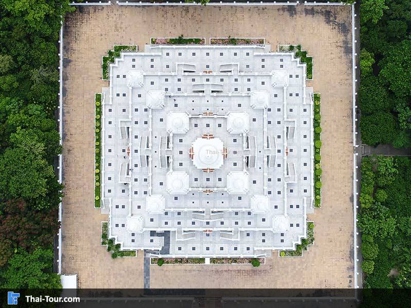 มุมสูงตรง องค์พระเจดีย์