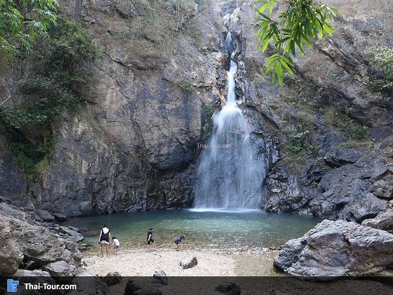 น้ำตกจ๊อกกระดิ่น