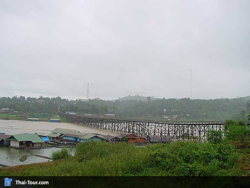 สะพานมอญ