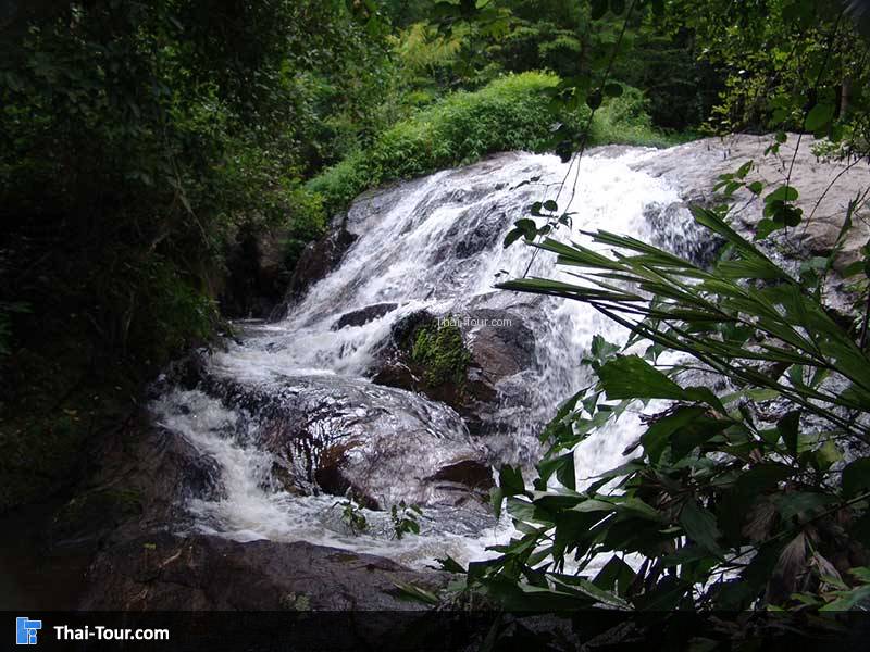 น้ำตกเก้าชั้น (น้ำตกเก้าโจน)