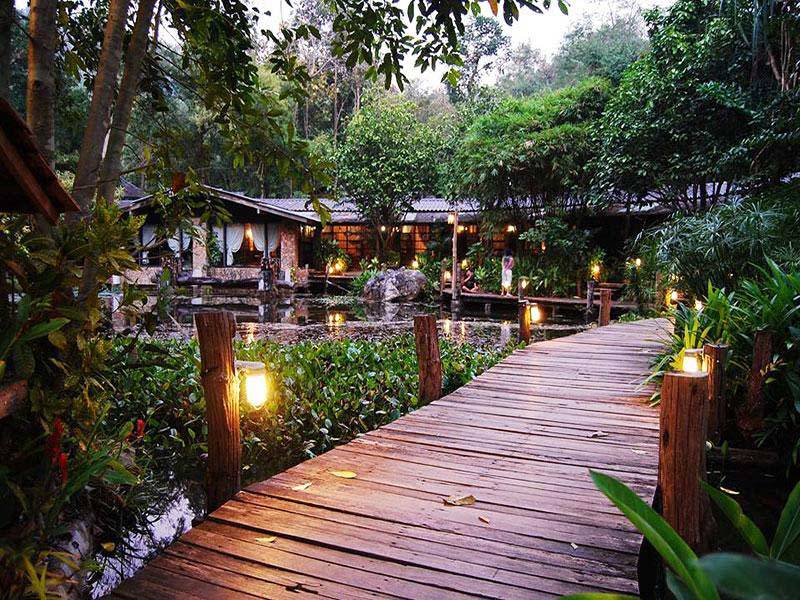 โฮมพุเตย ริเวอร์แคว รีสอร์ท