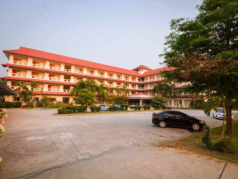 โรงแรมเอพีการ์เด้นท์