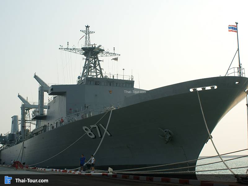 เรือจักรีนฤเบศร