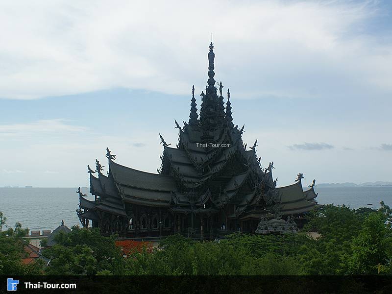 ปราสาทไม้สัจธรรม