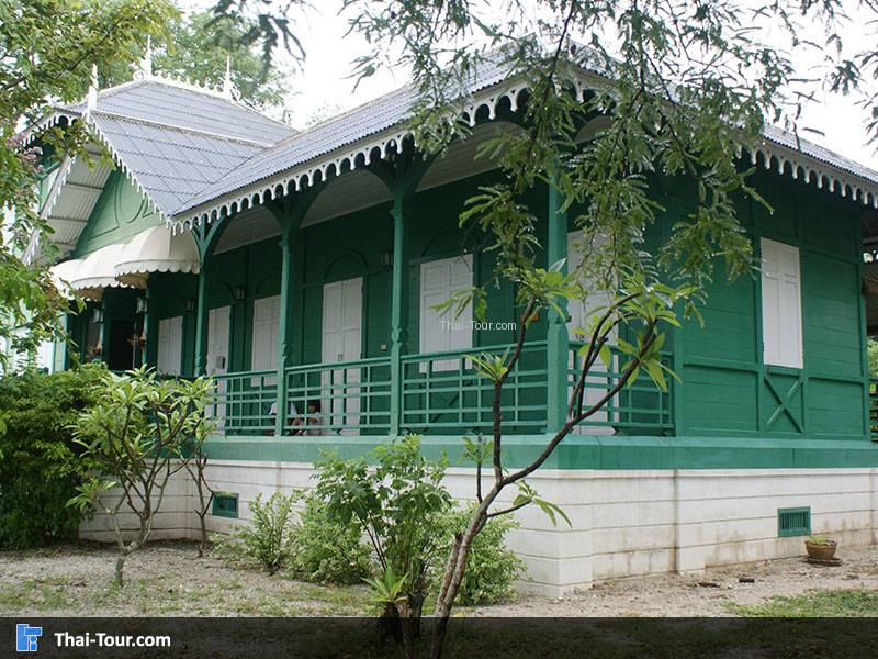 พระจฑาธุชราชฐาน