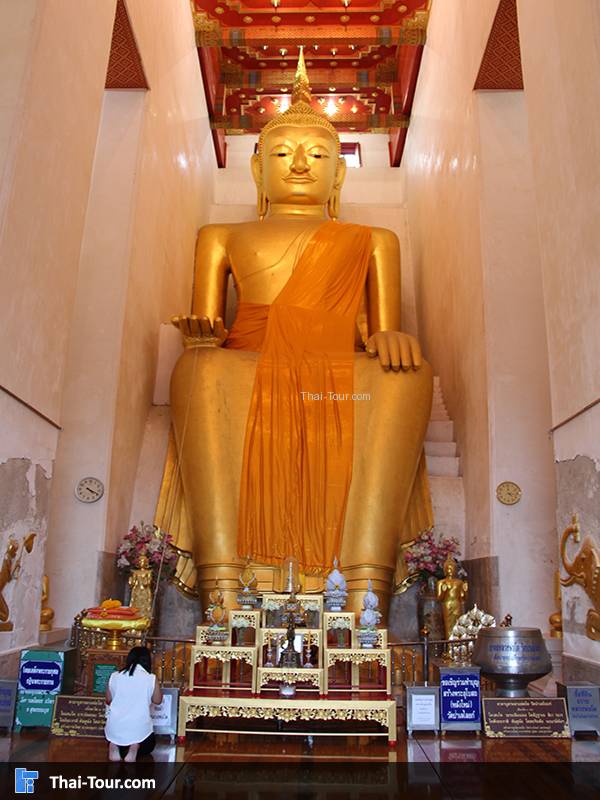 หลวงพ่อโต ปางป่าเลไยก์