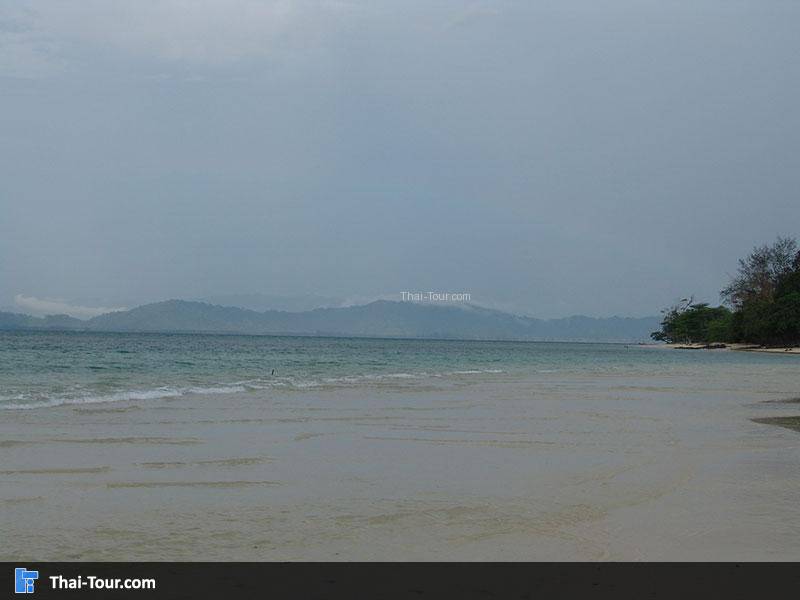 หาดแหลมสน