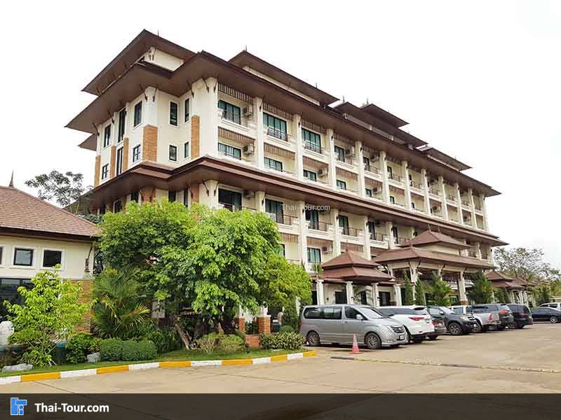 โรงแรม รอยัล นาคารา