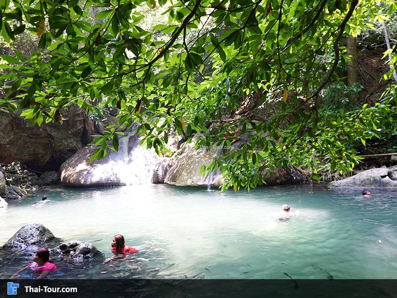 น้ำตกเอราวัณ