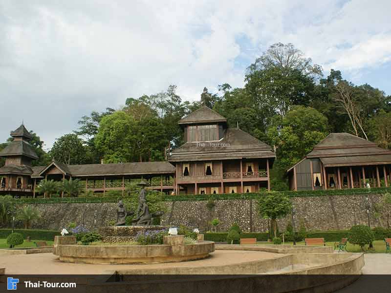 พระราชวังรัตนรังสรรค์