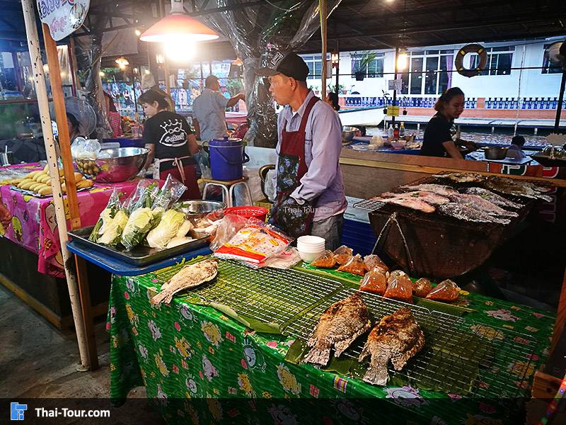ภายใน ตลาดน้ำยามเย็น คลองขุดเจ้าเมือง