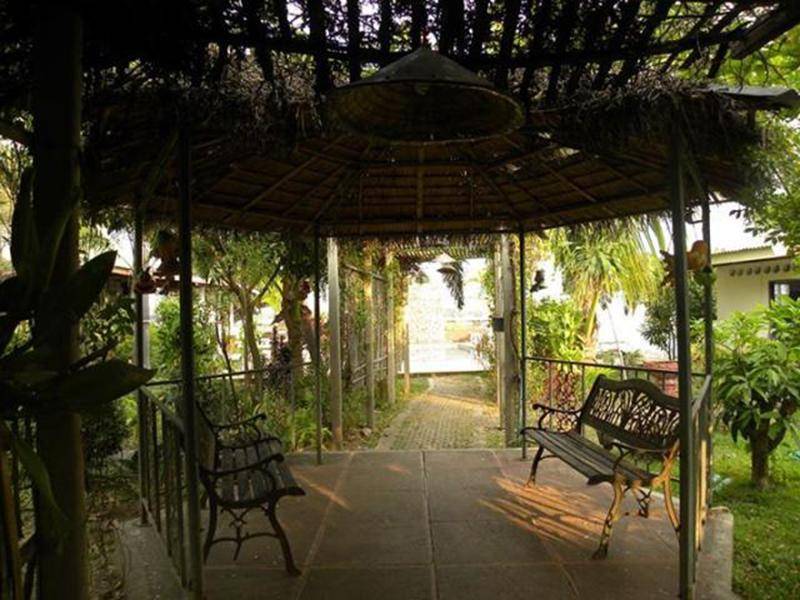 ชนากานต์ แมนชั่น