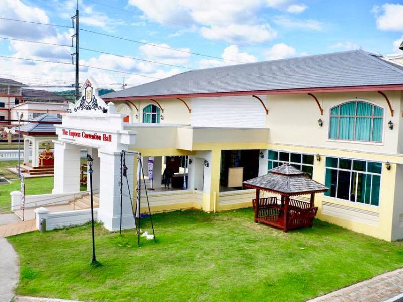 โรงแรม ดิเอ็มเพรส น่าน