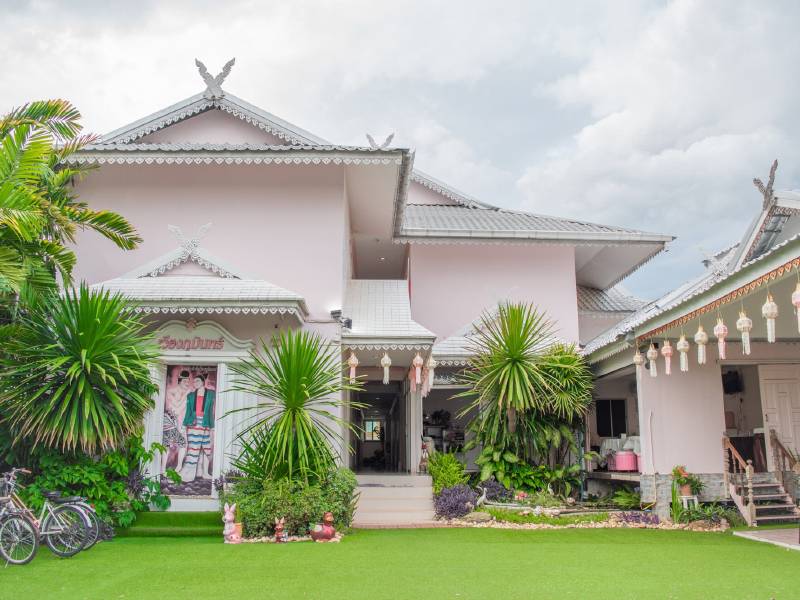 โรงแรมเวียงภูมินทร์