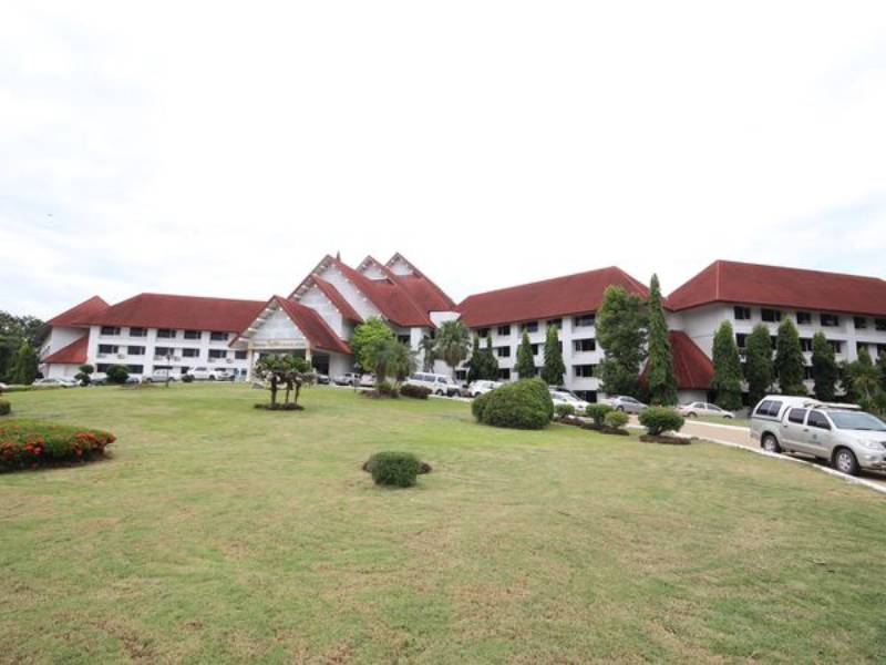 โรงแรมไพลิน สุโขทัย