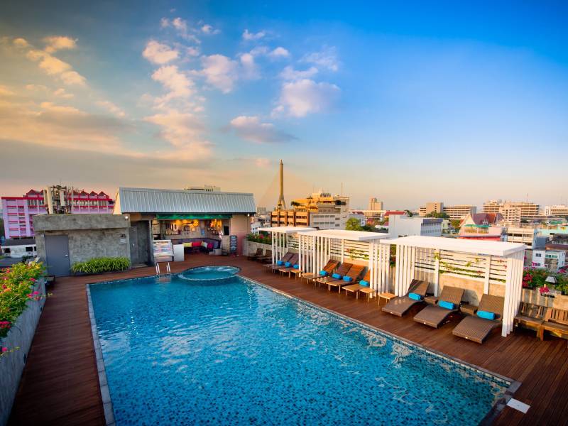 นูโว ซิตี้ โฮเทล