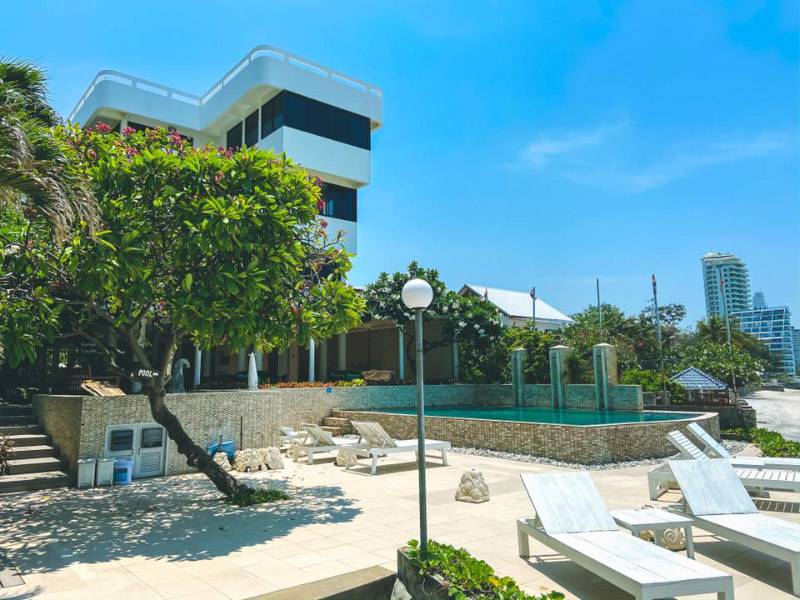 เนินชเล หัวหิน