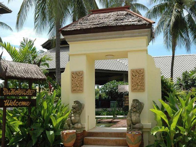 โกลเด้น ไพน์ บีช รีสอร์ท