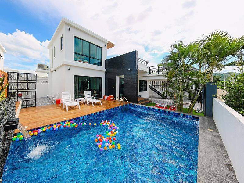 เมจิคพลูวิลล่า