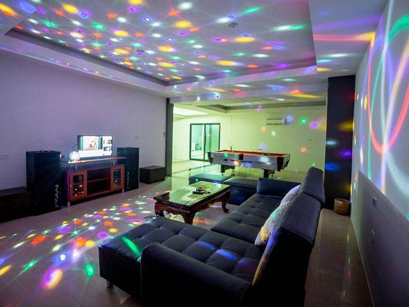 ห้องคาราโอเกะ ทีที พูลวิลล่า หัวหิน