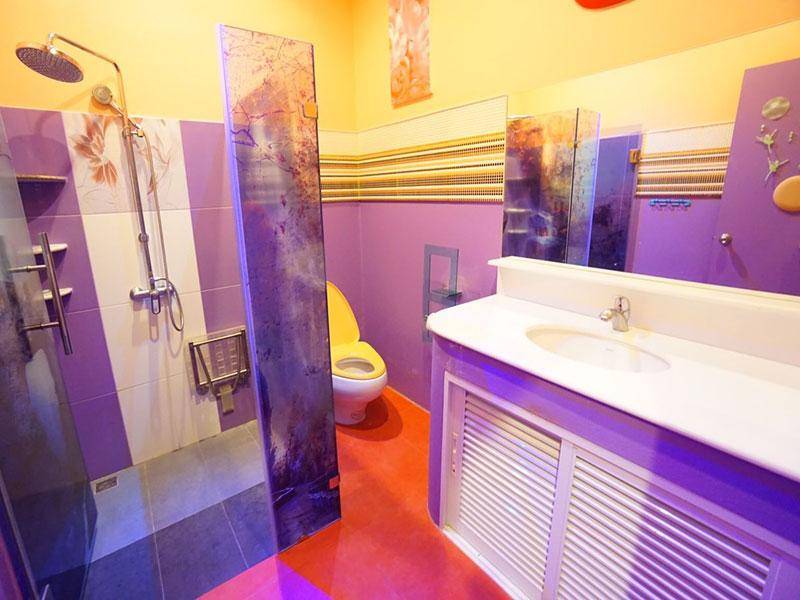 ห้องน้ำบ้านเด็กแนวพูลวิลล่า