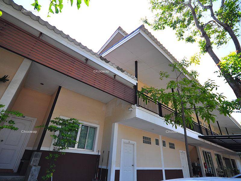 บ้านพระจันทร์ รีสอร์ท