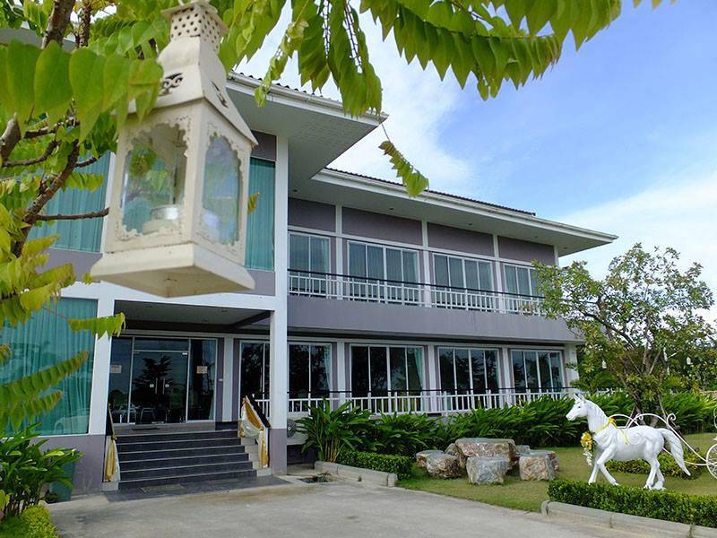 เดอะ คาวาลิ คาซ่า รีสอร์ท