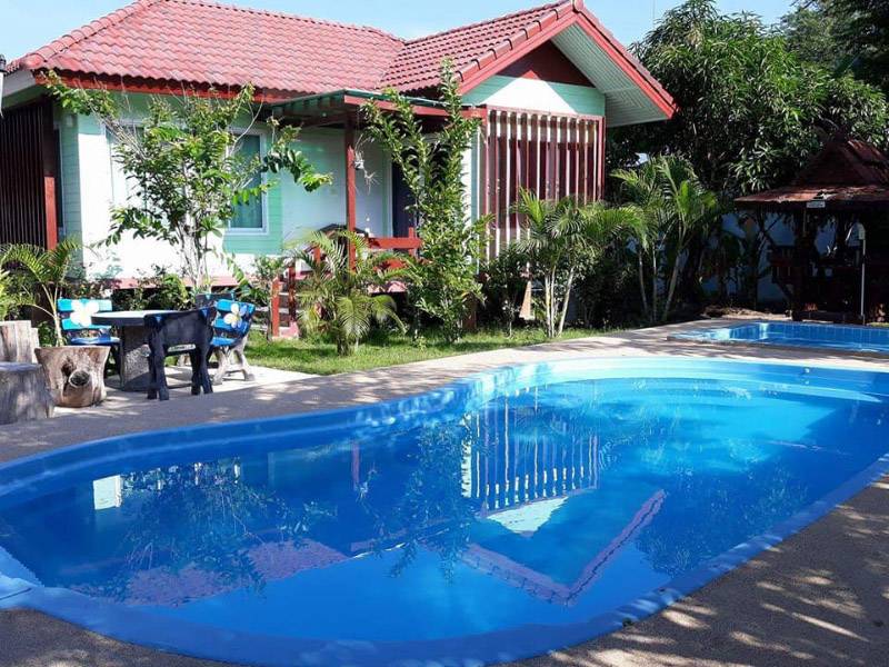 วัชรากร รีสอร์ท