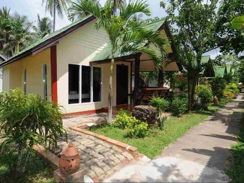 ลันตา ริเวียร่า รีสอร์ท