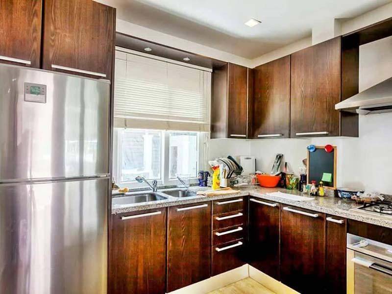 ห้องครัว ลัคกี้ พูล วิลล่า พัทยา