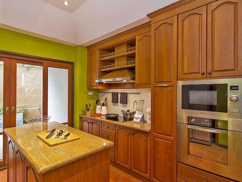 ห้องครัว วิลล่า เรือนไม้