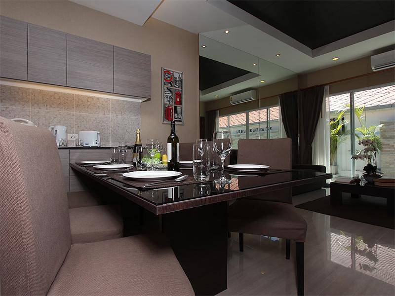 ห้องครัวใน วิลล่า เดอ โบคาร่า พัทยา