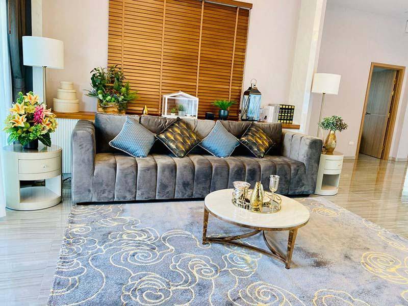 ห้องนั่งเล่นในบ้าน มินตรา พูลวิลล่า บี