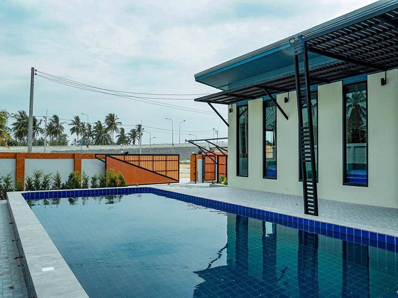 น้ำใส พูลวิลล่า พัทยา