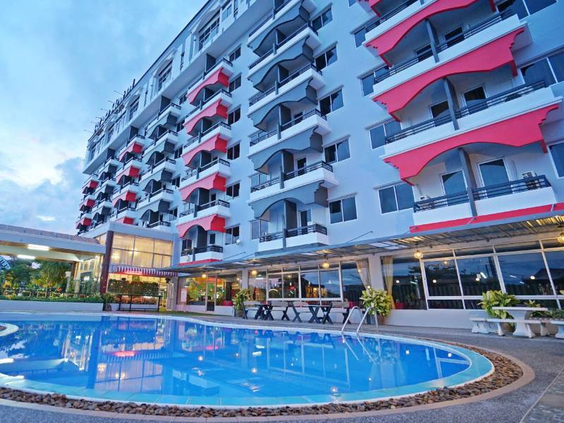 บ้านฉาง พาเลซ