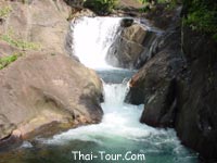 Tharnmayom Waterfall