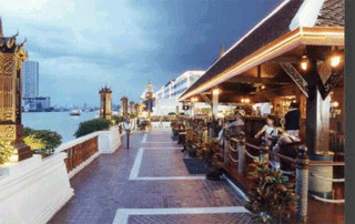 8 Bells Chao Praya Riverside Bar