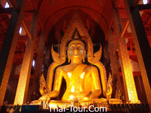 Wat Ton Son and Other Temples in the Town