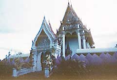 Wat Muang 