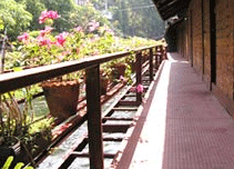 Floating House : Baan Suan Fon Hotel, Kanchanaburi, Thailand