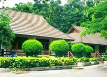 Garden View Room : Baan Suan Fon Hotel, Kanchanaburi, Thailand