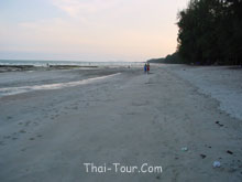 Wanakorn Beach