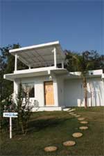 Duanlom Resort - เดือนล้อม รีสอร์ท