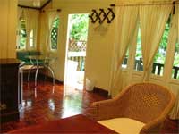 Duanlom Resort - บ้านกัลยาพงษ์